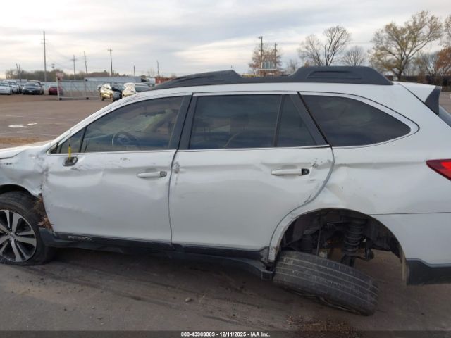 Subaru Outback 2.5i Premium Image 3