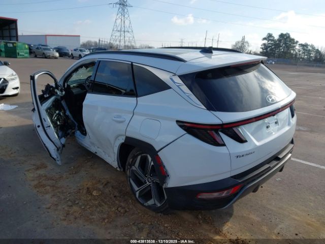 Hyundai TUCSON Limited Image 12