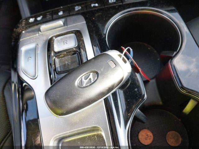 Hyundai TUCSON Limited Image 2