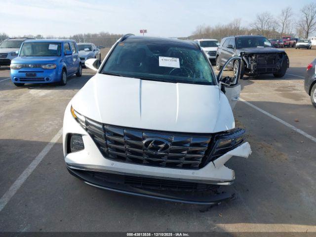 Hyundai TUCSON Limited Image 16