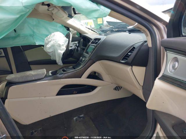 Lincoln Nautilus Reserve Image 4