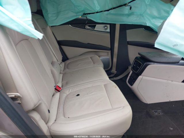 Lincoln Nautilus Reserve Image 9