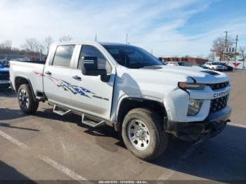  Salvage Chevrolet Silverado 2500