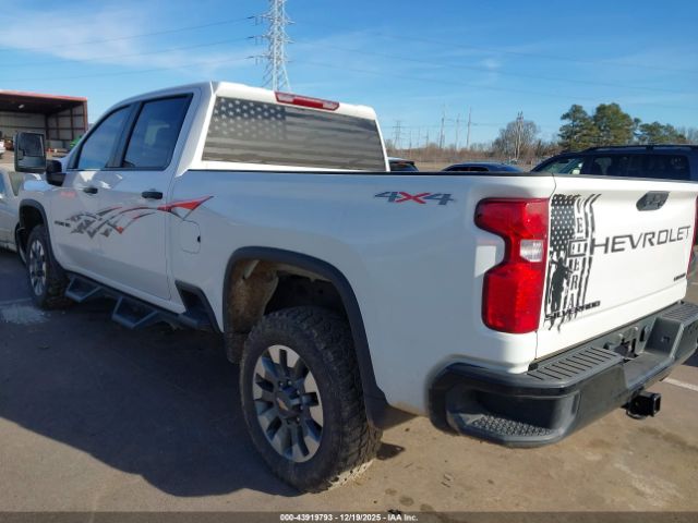 Chevrolet Silverado 2500 4wd  Standard Bed Custom Image 2