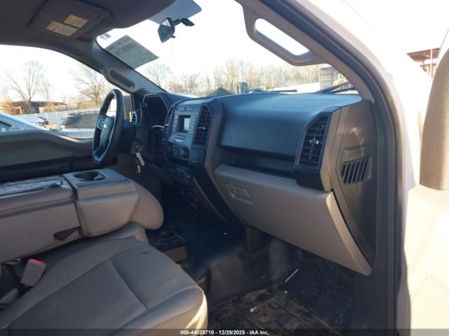 Ford F-150 Xl Image 4