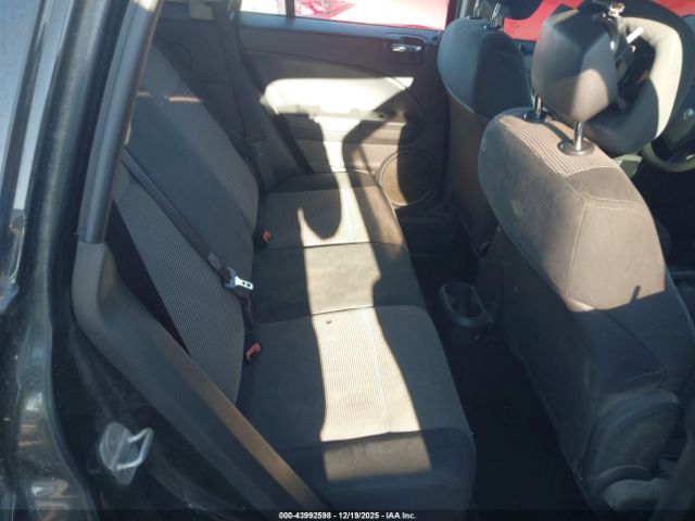 Dodge Caliber Sxt Image 8