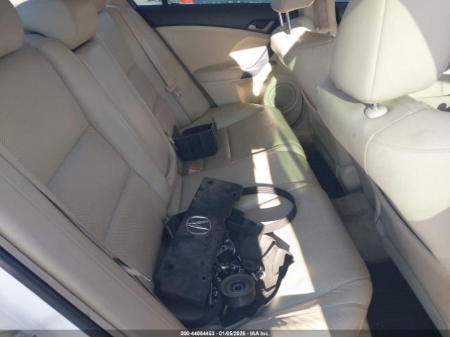 Acura TSX Image 7