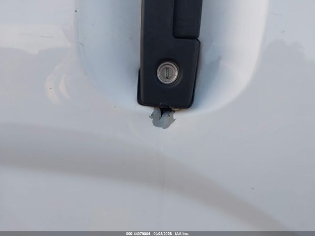 Nissan Nv Sv Image 3