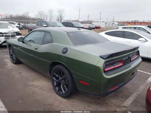 Dodge Challenger Sxt Image 3