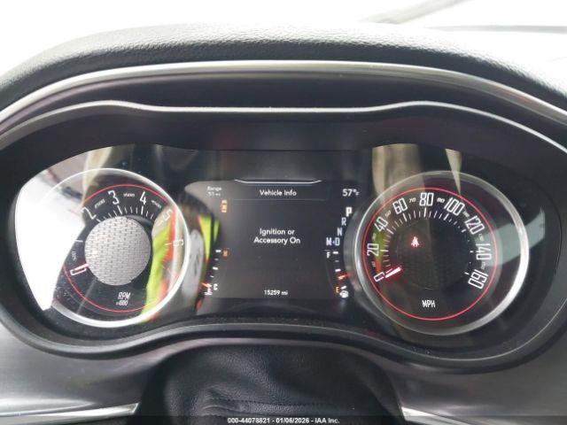 Dodge Challenger Sxt Image 7