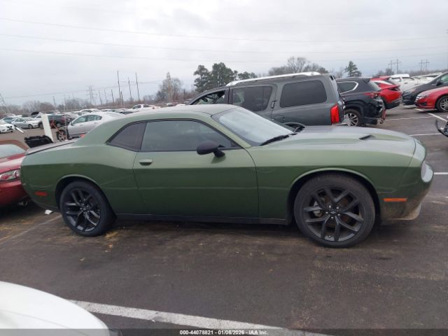 Dodge Challenger Sxt Image 15
