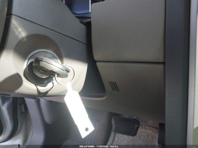 Lincoln MKX Image 12