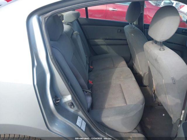 Nissan Sentra 2.0 Image 6