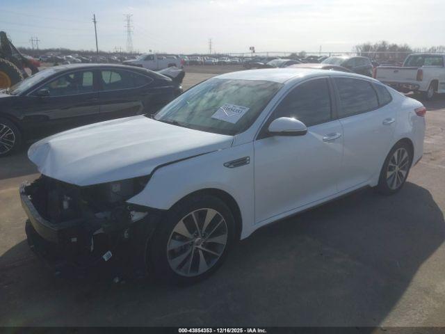 Kia Optima S Image 2