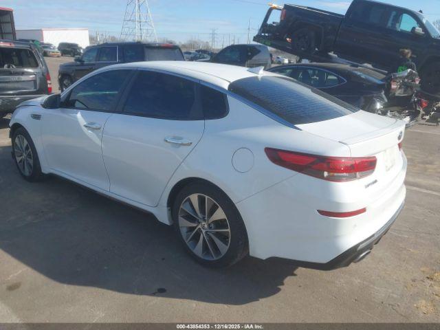 Kia Optima S Image 8