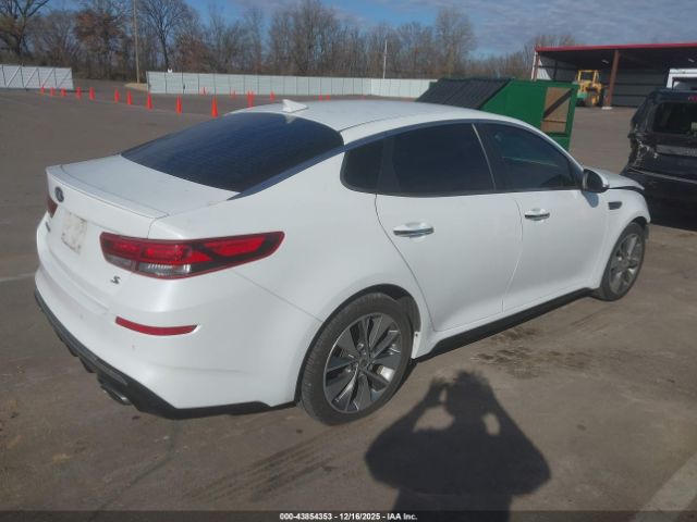 Kia Optima S Image 5