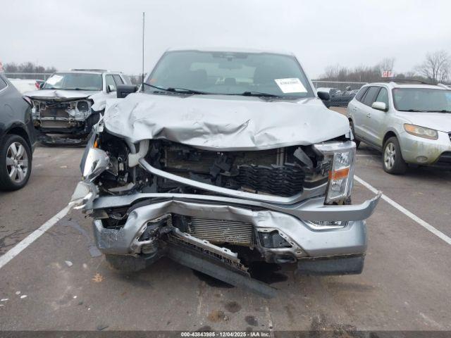 Ford F-150 Xl Image 7