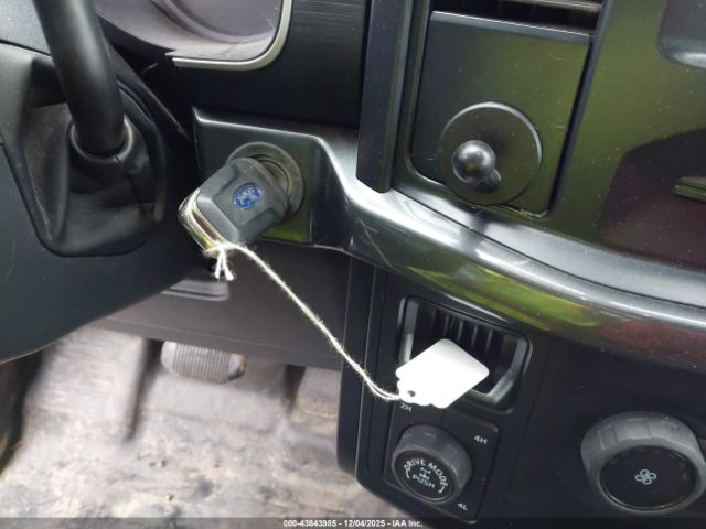 Ford F-150 Xl Image 6