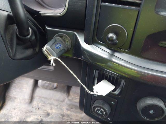 Ford F-150 Xl Image 6