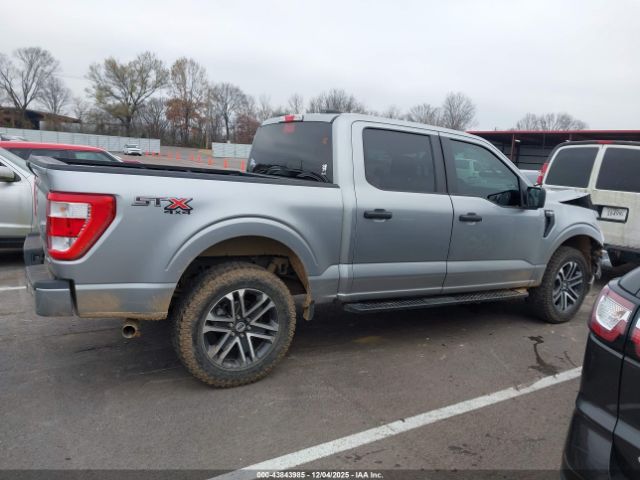 Ford F-150 Xl Image 12