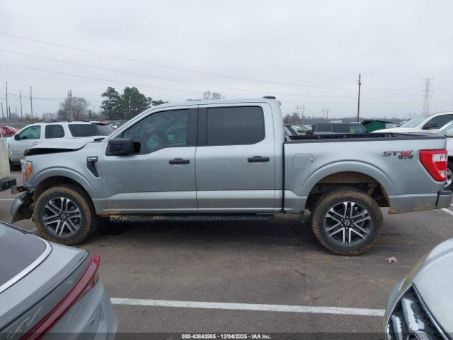 Ford F-150 Xl Image 8
