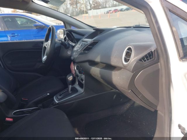 Ford Fiesta Se Image 12