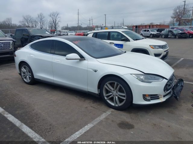 Tesla Model S Image 1