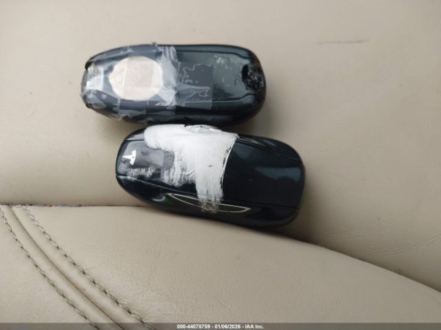 Tesla Model S Image 2