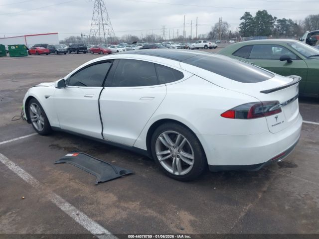 Tesla Model S Image 5