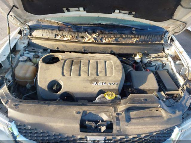 Dodge Journey Sxt Image 2