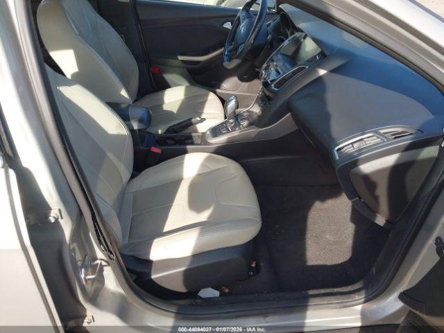 Ford Focus Titanium Image 3