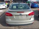 Ford Focus Titanium Image 2