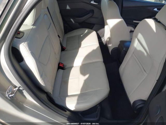 Ford Focus Titanium Image 10