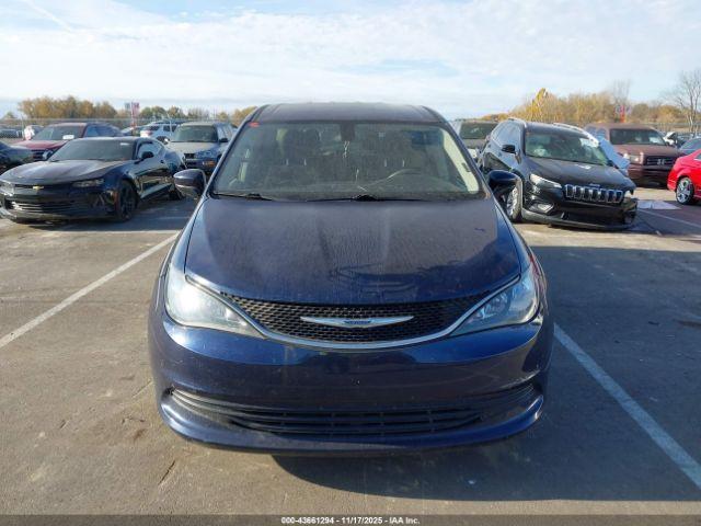 Chrysler Pacifica Lx Image 14