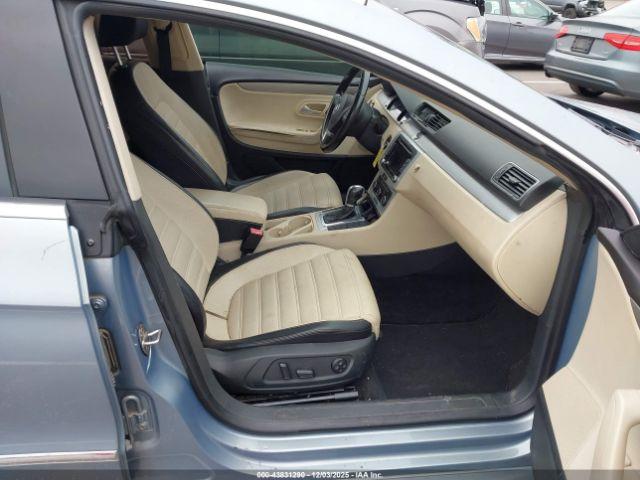 Volkswagen CC Sport Image 4