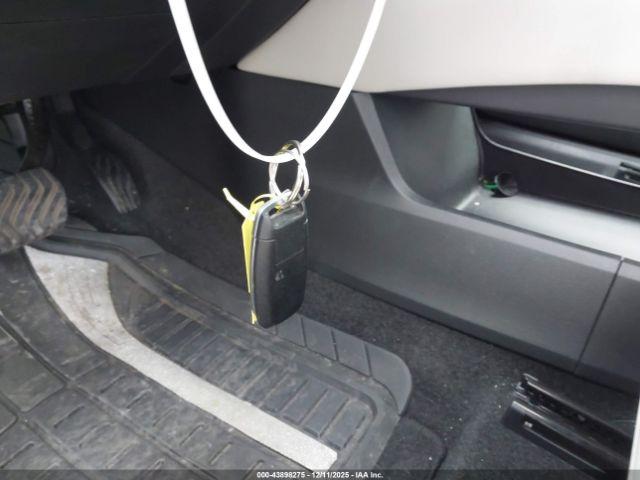 Nissan Rogue Sl Fwd Image 8